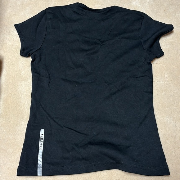 Ferrari T-Shirt - Picture 2 of 4